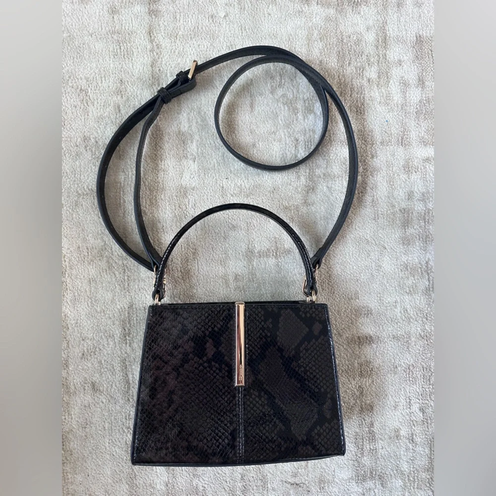 Black Snake-Embossed Crossbody Bag - Unbranded